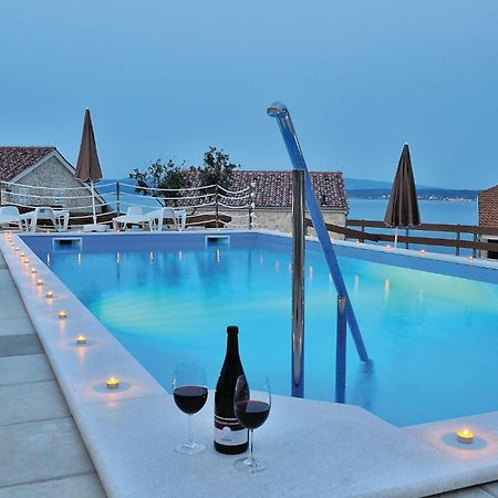 Cozy Apartment In Posedarje With House Sea View מראה חיצוני תמונה