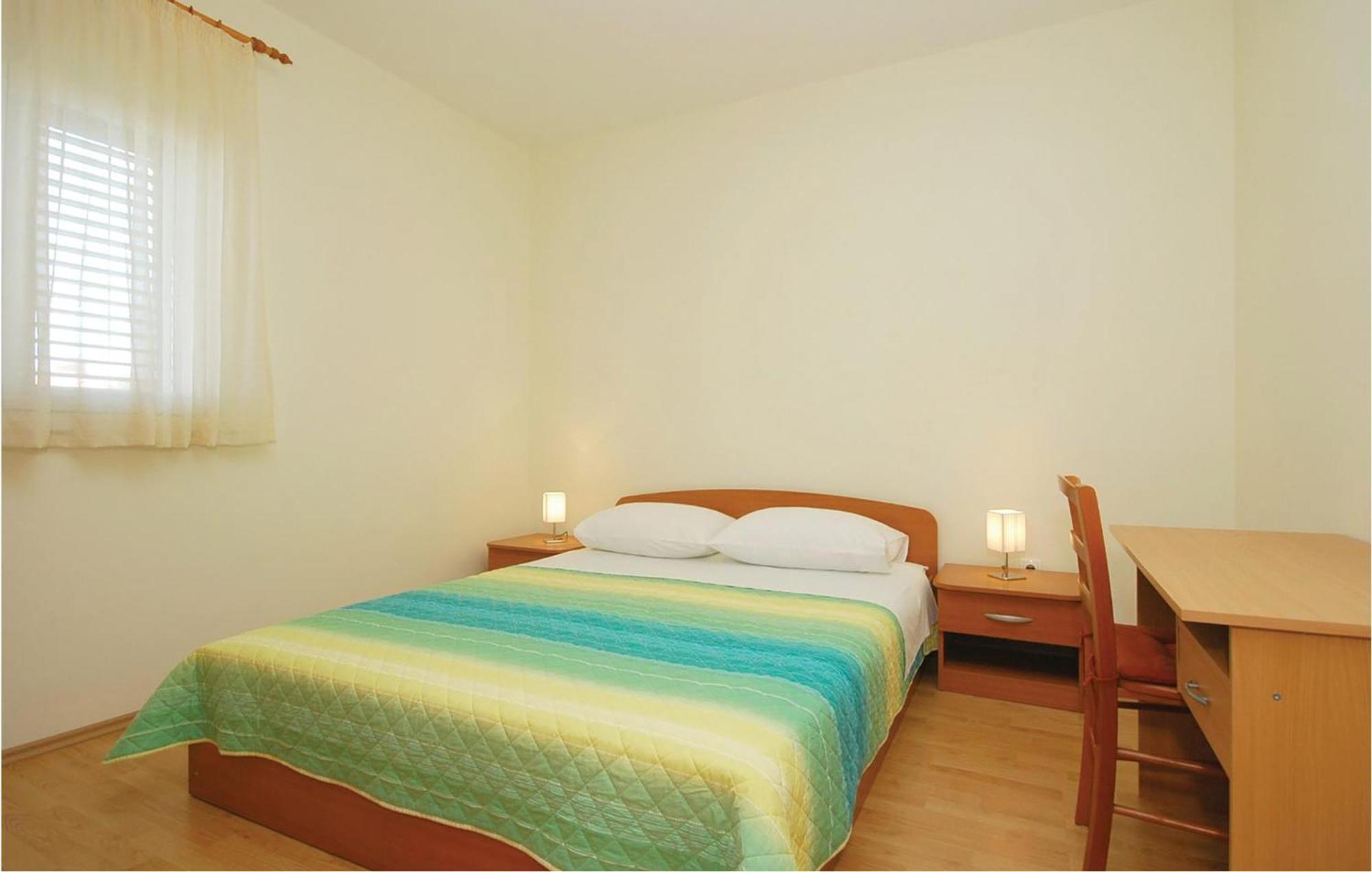 Cozy Apartment In Posedarje With House Sea View מראה חיצוני תמונה