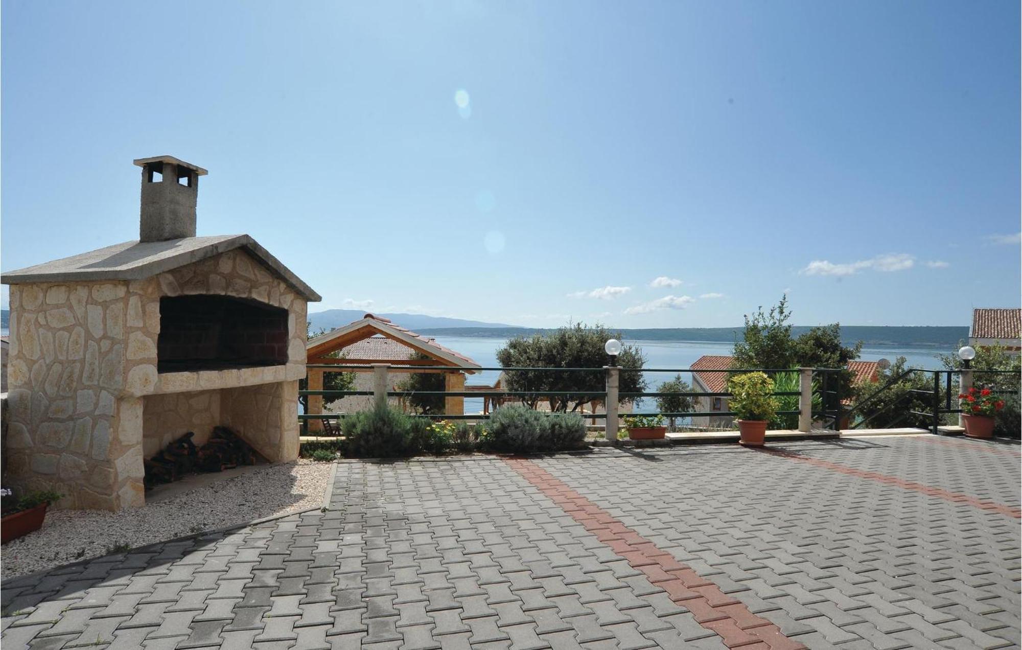 Cozy Apartment In Posedarje With House Sea View מראה חיצוני תמונה
