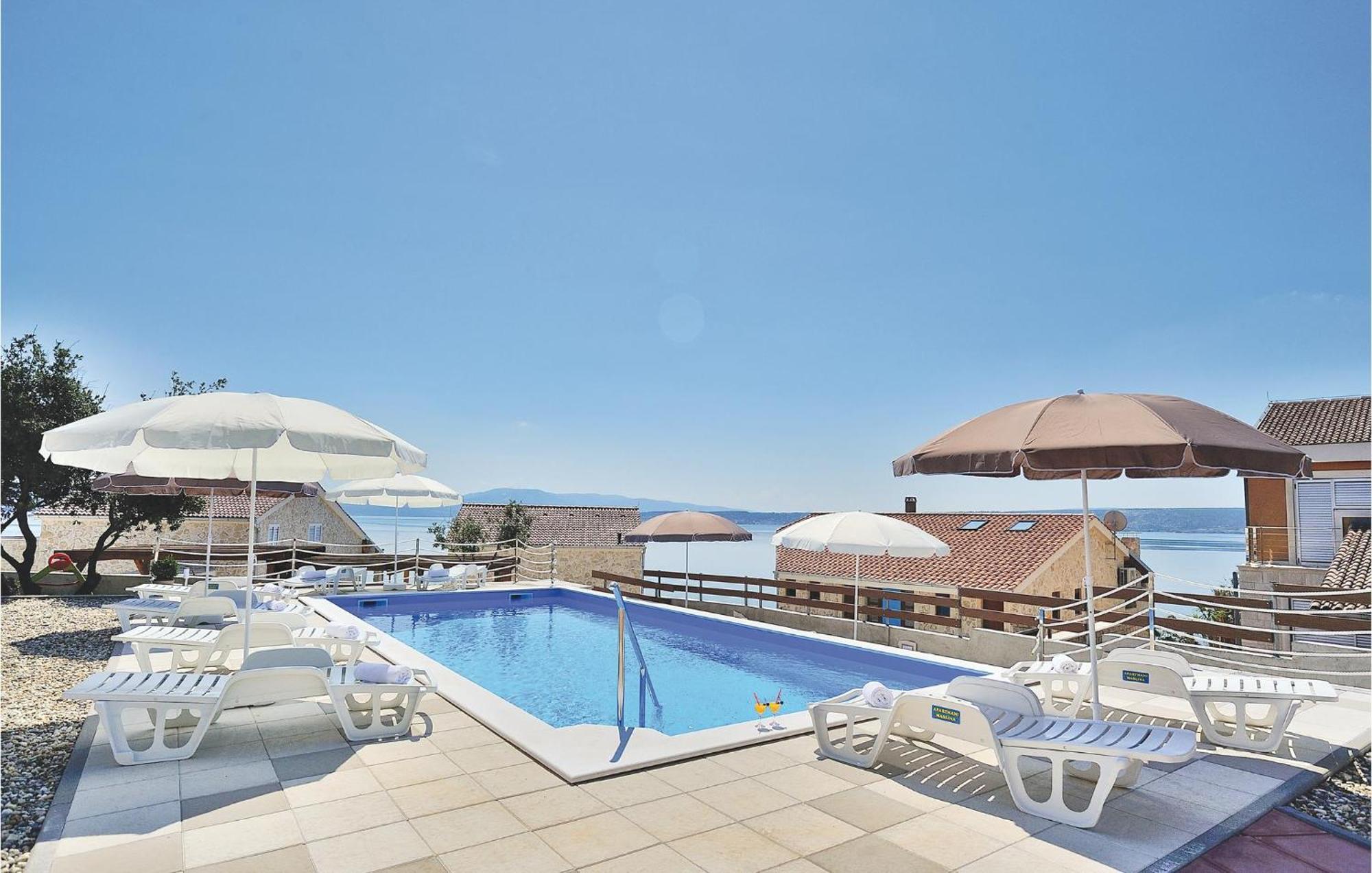 Cozy Apartment In Posedarje With House Sea View מראה חיצוני תמונה